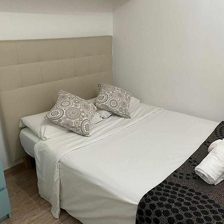 Apartamento Solfai Vacacional 51, Cerca de Puerta del Sol Madrid Exterior foto